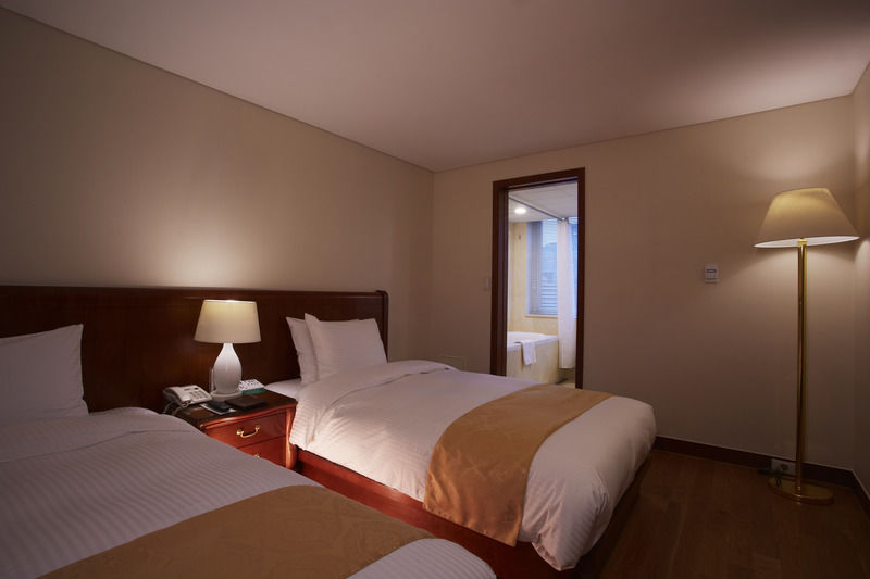 Sejong Myeongdong Hotel