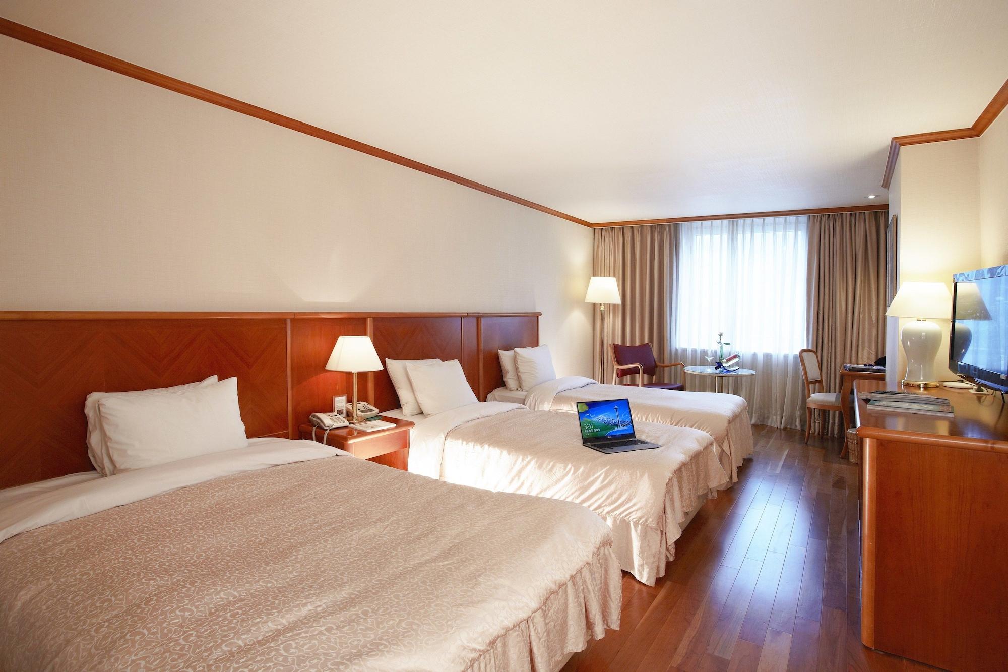 Sejong Myeongdong 4* Seul
