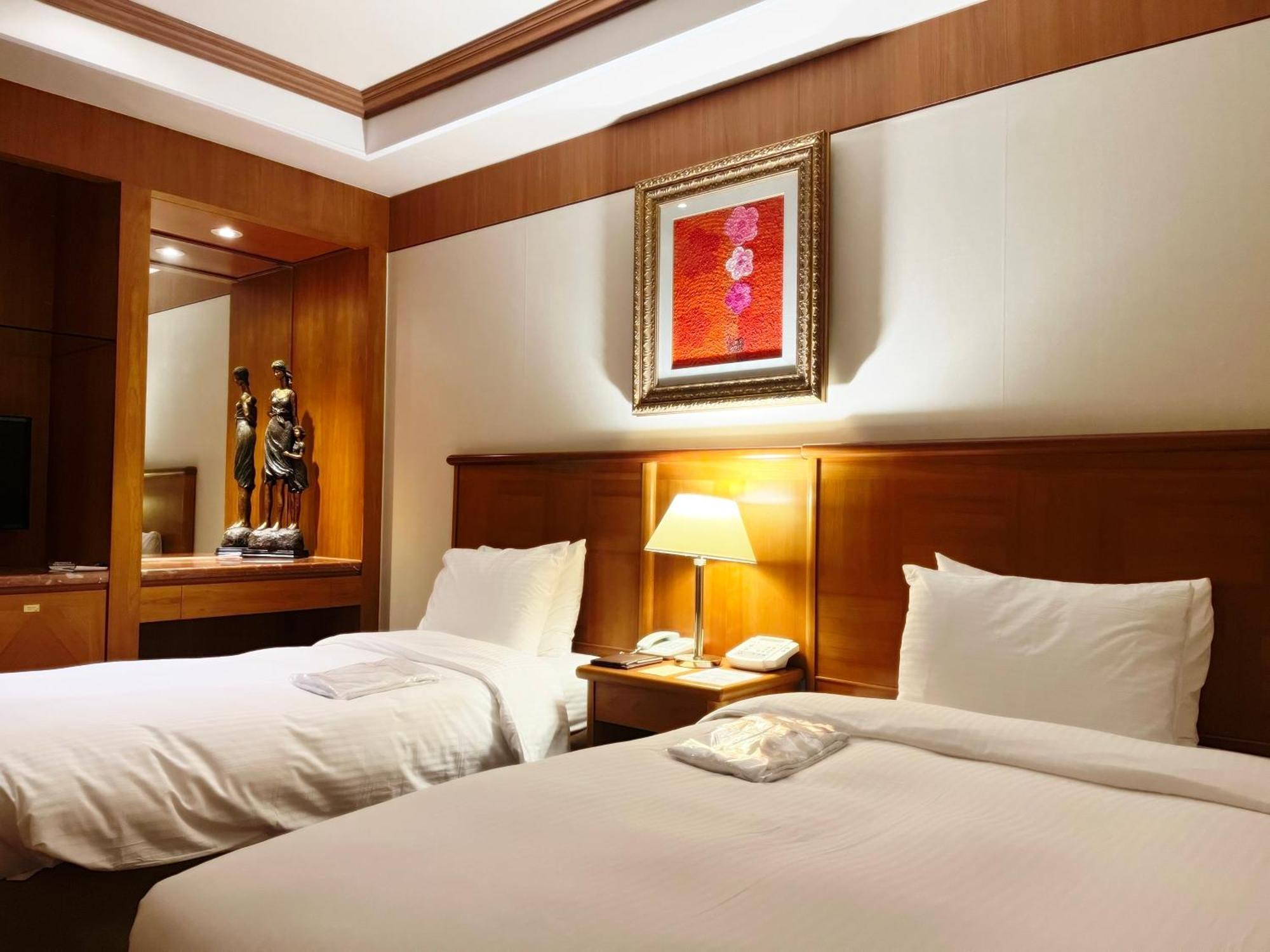 Sejong Myeongdong 4* Seul