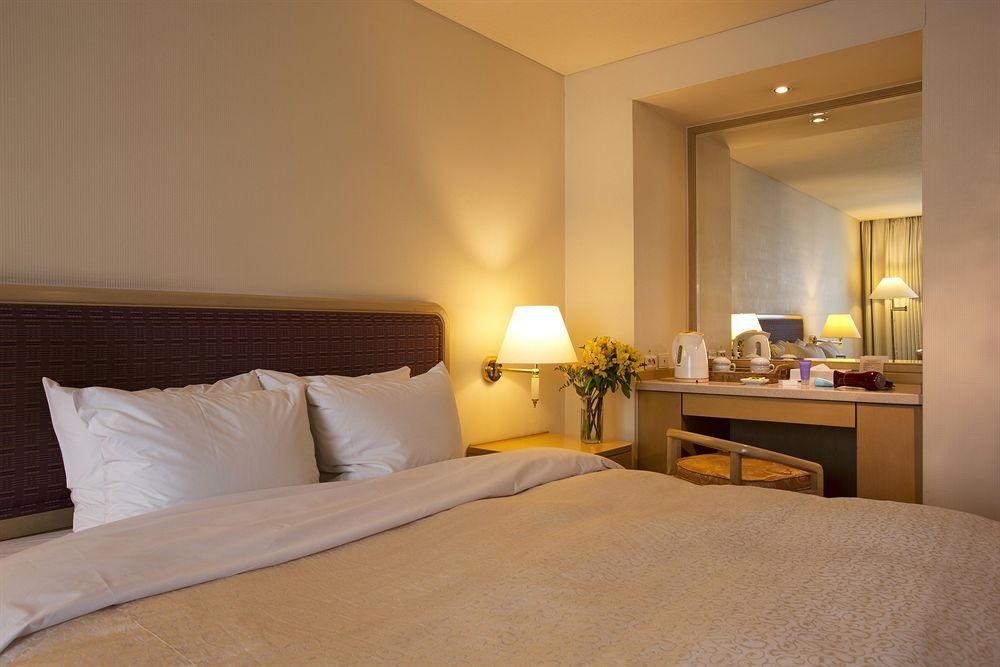 Sejong Myeongdong Hotel