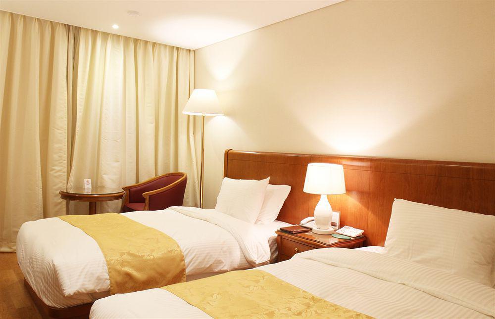 Sejong Myeongdong Hotel Seoul